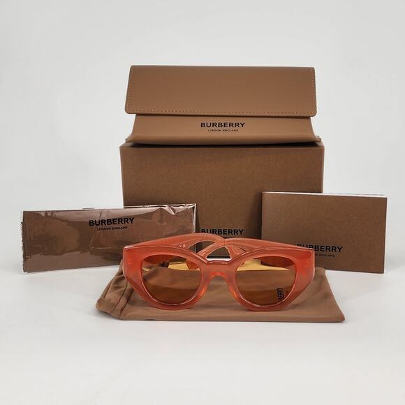 Burberry Meadow Orange Phantos Women's Sunglasses Women’s Size: 47x25x140 - Picture 3 of 13
